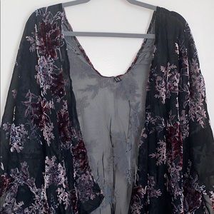 Black Komono With Velvet Design